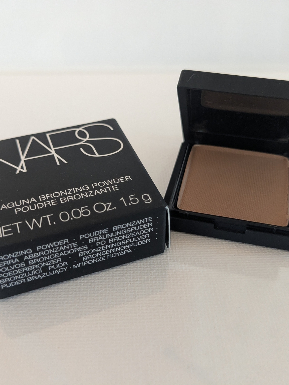 NARS Bronzing Powder Compact in Warm Brown